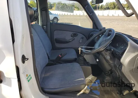 1997 Suzuki Every из США, поврежденный, VIN DF51V796286